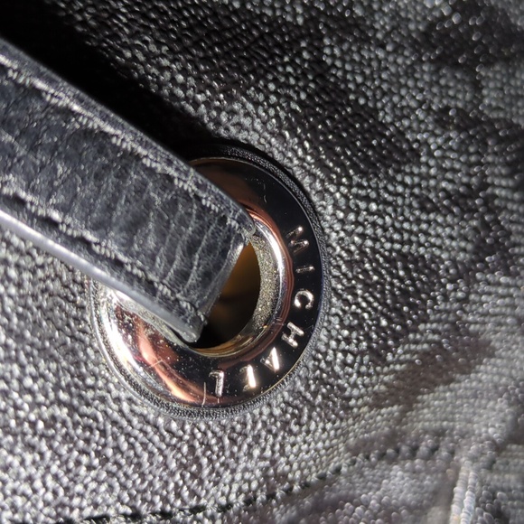 Michael Kors Jet Set Monogram Leather Tote NOW ONLY $75 - Picture 6 of 14